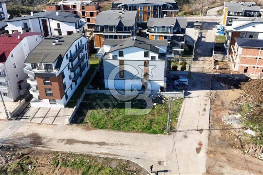 Başiskele Paşadağ'da Satılık Köşe Parsel 400 M2 Arsa