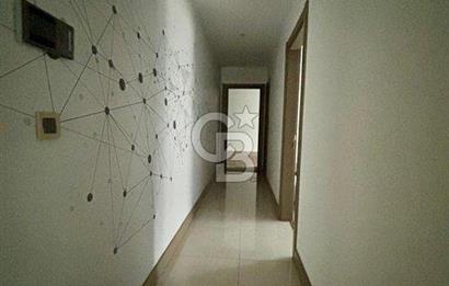 Bağdat caddesi'nde iş yeri ve konuta uygun sahil tarafında 3+1