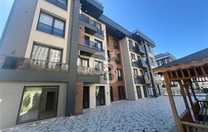 BEYLİKDÜZÜ KAVAKLI ESMARİN MENEKŞE KONAKLARI KİRALIK 2+1 DAİRE