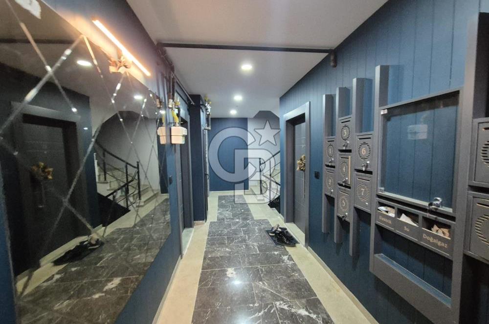 BEYLİKDÜZÜ KAVAKLI ESMARİN BUTİK'TE SATILIK 2+1 DAİRE