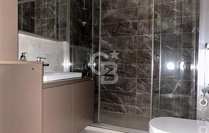 Bağdat caddesi'nde iş yeri ve konuta uygun sahil tarafında 3+1