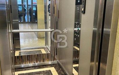 Bağdat caddesi'nde iş yeri ve konuta uygun sahil tarafında 3+1