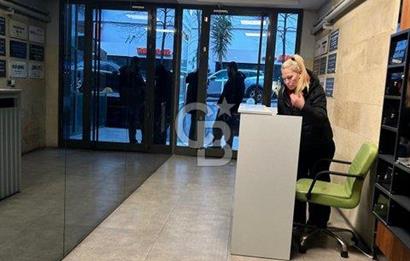 Bağdat caddesi'nde iş yeri ve konuta uygun sahil tarafında 3+1