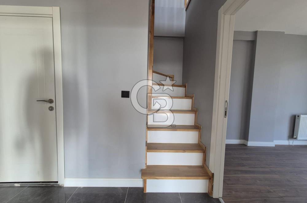 BEYLİKDÜZÜ KAVAKLI ESMARİN BUTİK'TE SATILIK 3+2 DUBLEKS DAİRE