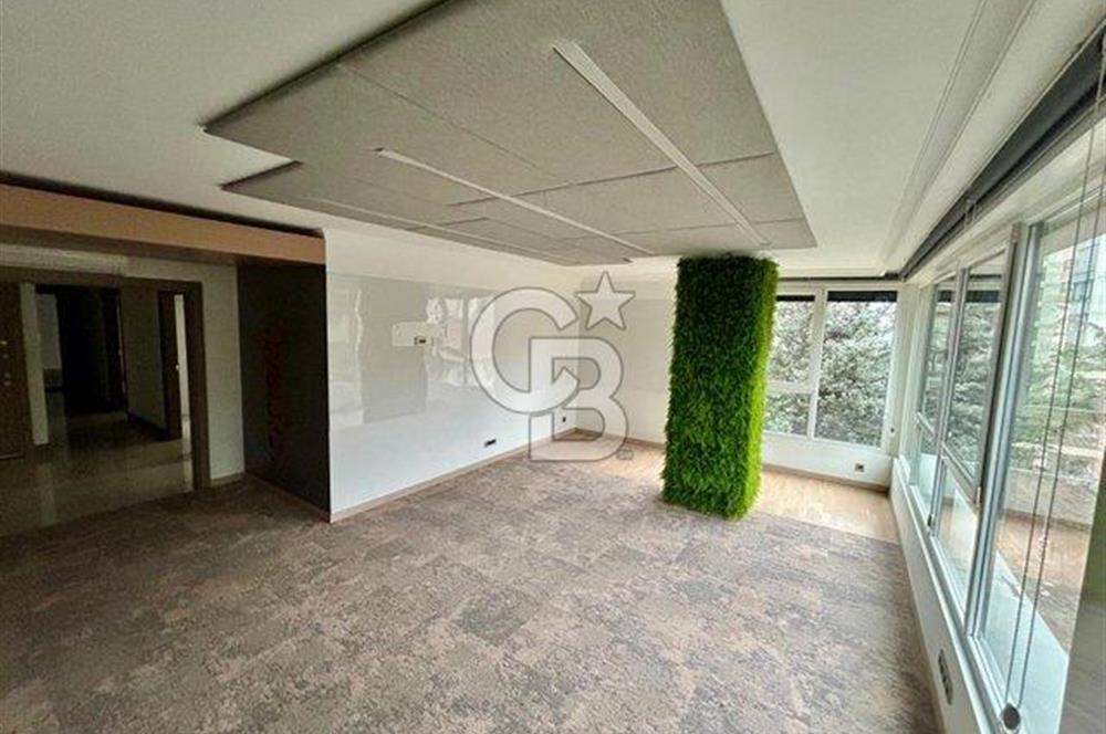 Bağdat caddesi'nde iş yeri ve konuta uygun sahil tarafında 3+1