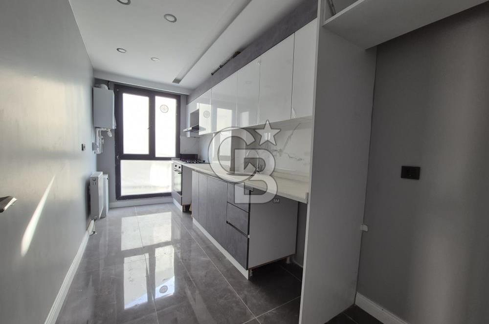 BEYLİKDÜZÜ KAVAKLI ESMARİN BUTİK'TE SATILIK 2+1 DAİRE