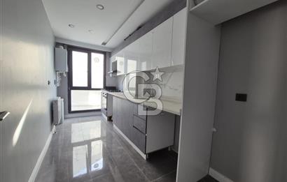 BEYLİKDÜZÜ KAVAKLI ESMARİN BUTİK'TE SATILIK 2+1 DAİRE