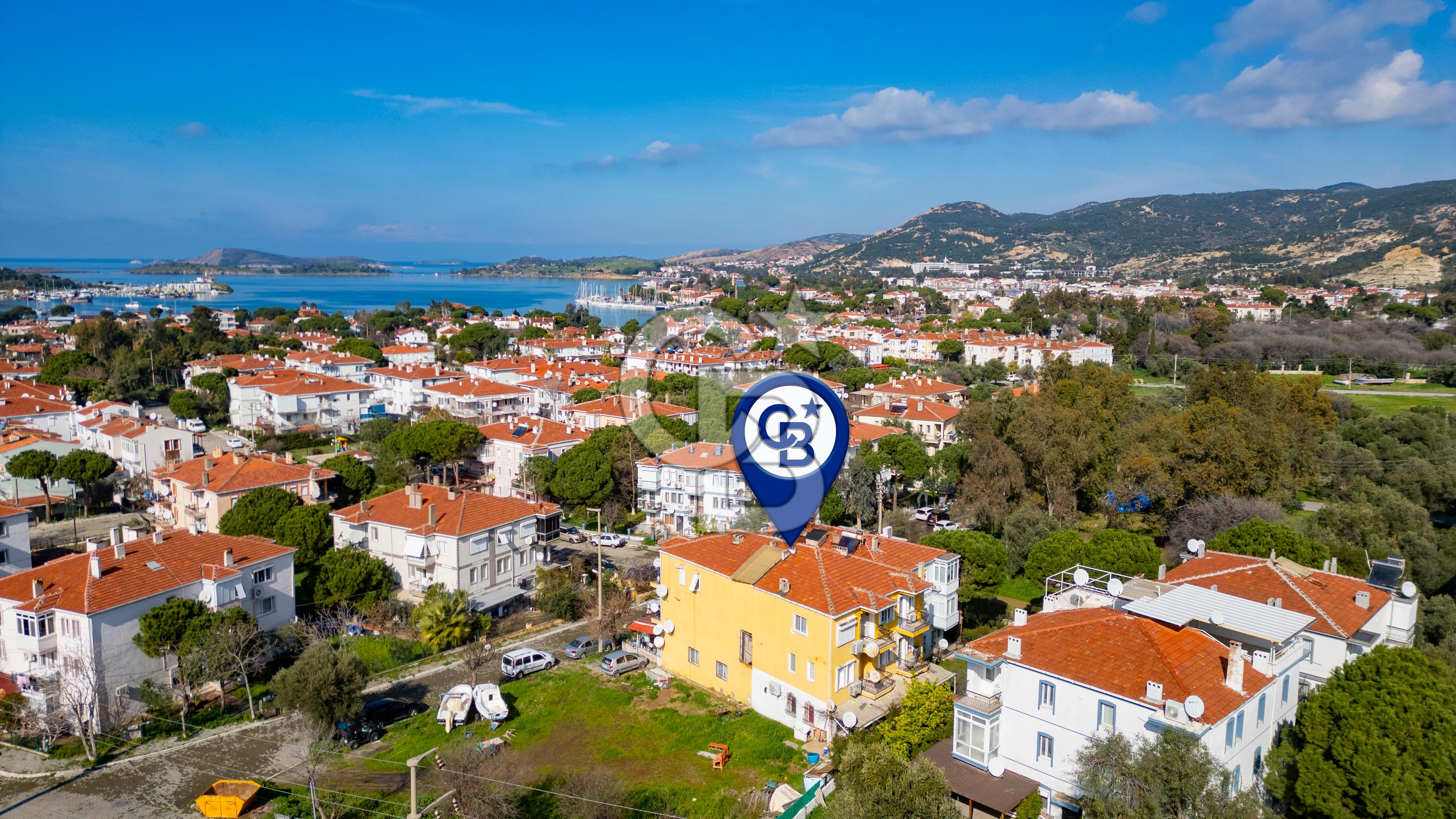 Foça Atatürk Mah. Satılık 2+1 Daire