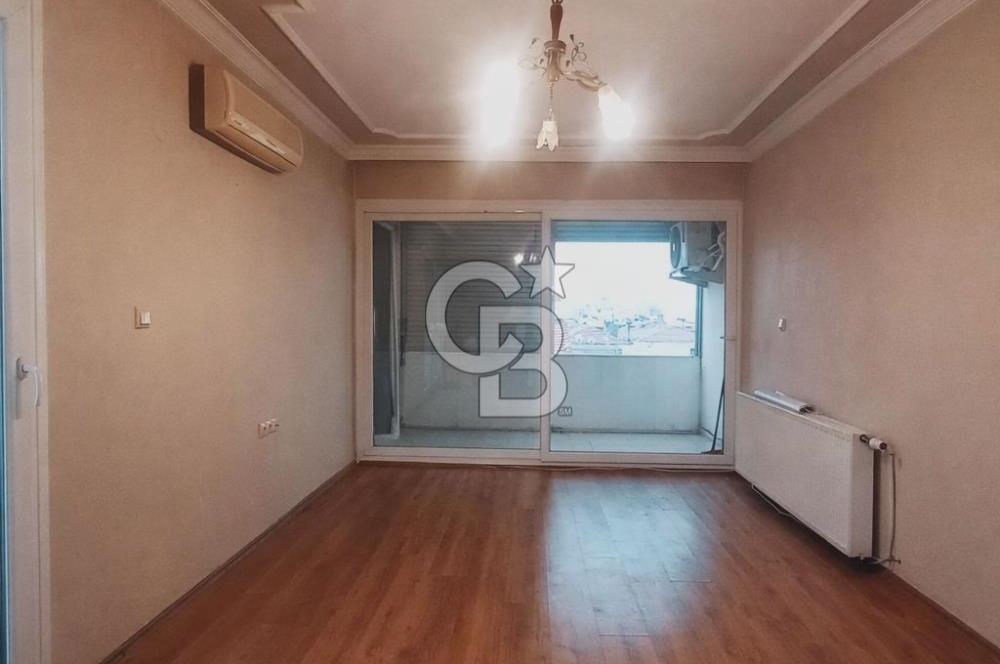 KARŞIYAKA İZBANA 50 M MESAFEDE SİTE İÇİ YAPILI 3+1 160 M2 