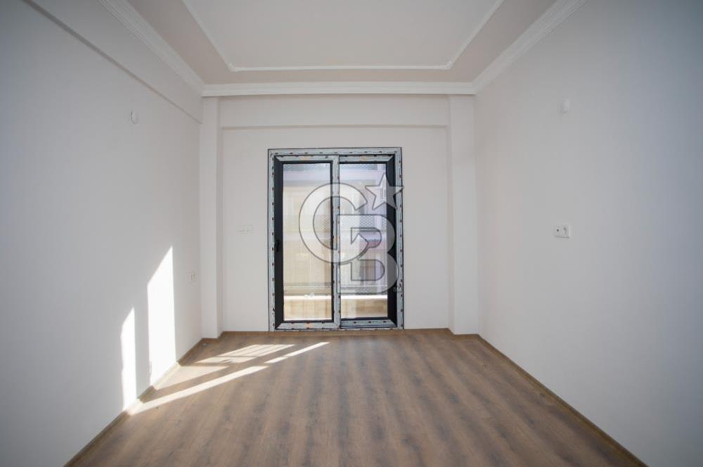 Foça Bağarası Kazım Dirik Mah. Anayola Yakın Kiralık 2+1 Daire