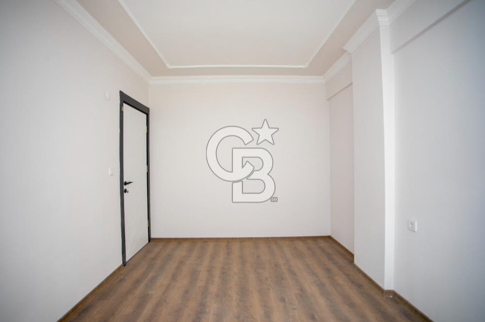 Foça Bağarası Kazım Dirik Mah. Anayola Yakın Kiralık 2+1 Daire