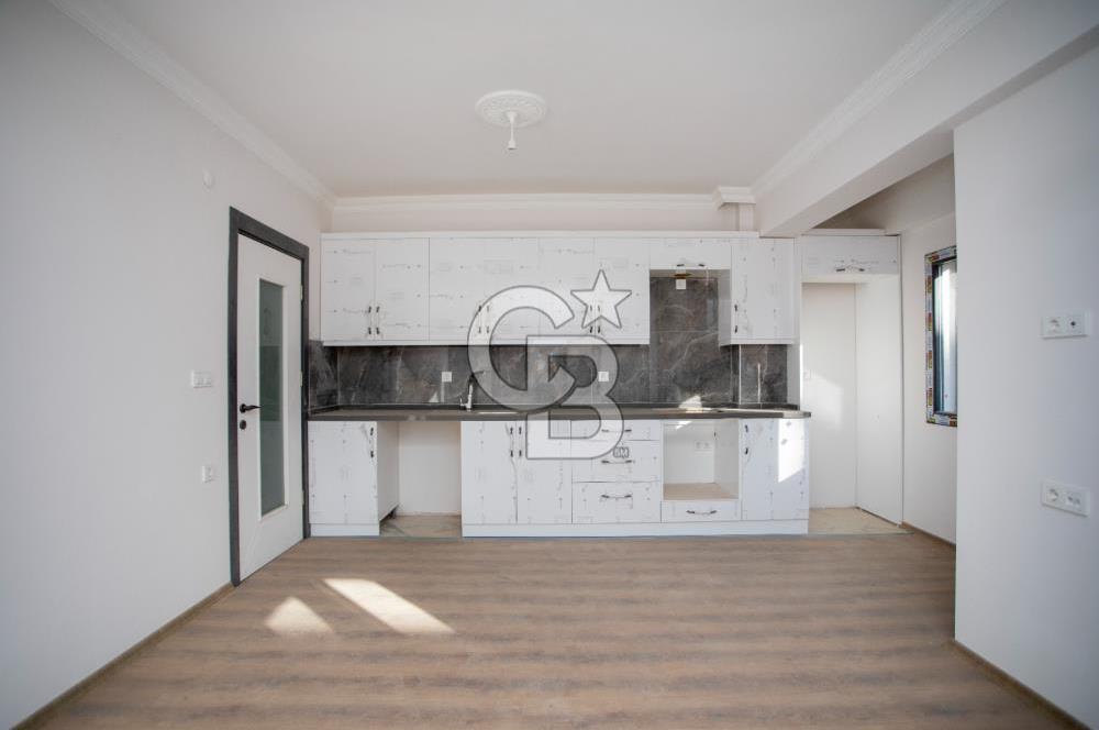 Foça Bağarası Kazım Dirik Mah. Anayola Yakın Kiralık 2+1 Daire