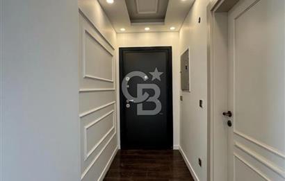 Büyükçekmece'de Deniz Manzaralı Sıfır 6+1 Teraslı Satılık Villa