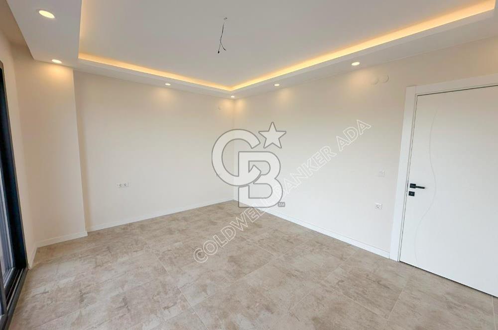 Kuşadası Yaylaköy de deniz manzaralı 7+1 tam müstakil villa