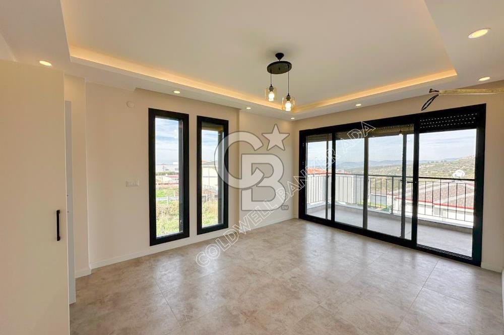 Kuşadası Yaylaköy de deniz manzaralı 7+1 tam müstakil villa