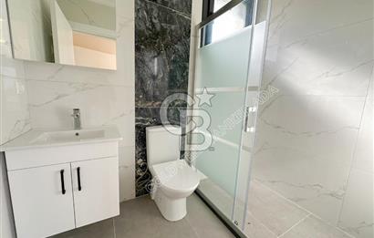 Kuşadası Yaylaköy de deniz manzaralı 7+1 tam müstakil villa