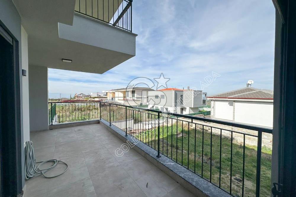 Kuşadası Yaylaköy de deniz manzaralı 7+1 tam müstakil villa