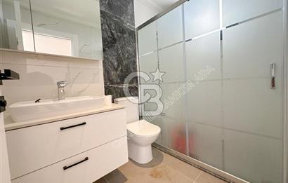 Kuşadası Yaylaköy de deniz manzaralı 7+1 tam müstakil villa