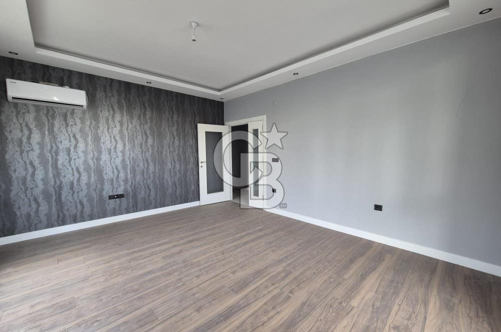 BEYLİKDÜZÜ KAVAKLI ESMARİN BUTİK SATILIK 3+2 TERS DUBLEKS DAİRE