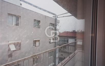 KARŞIYAKA İZBANA 50 M MESAFEDE SİTE İÇİ YAPILI 3+1 160 M2 