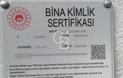 Kuşadası Yaylaköy de deniz manzaralı 7+1 tam müstakil villa