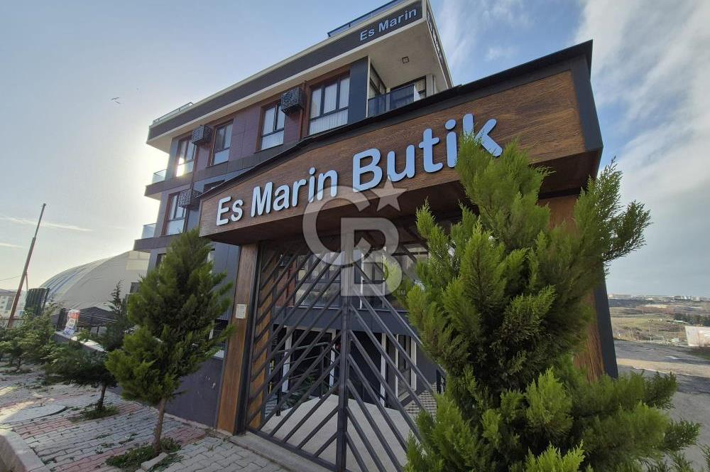 BEYLİKDÜZÜ KAVAKLI ESMARİN BUTİK'TE SATILIK 2+1 DAİRE