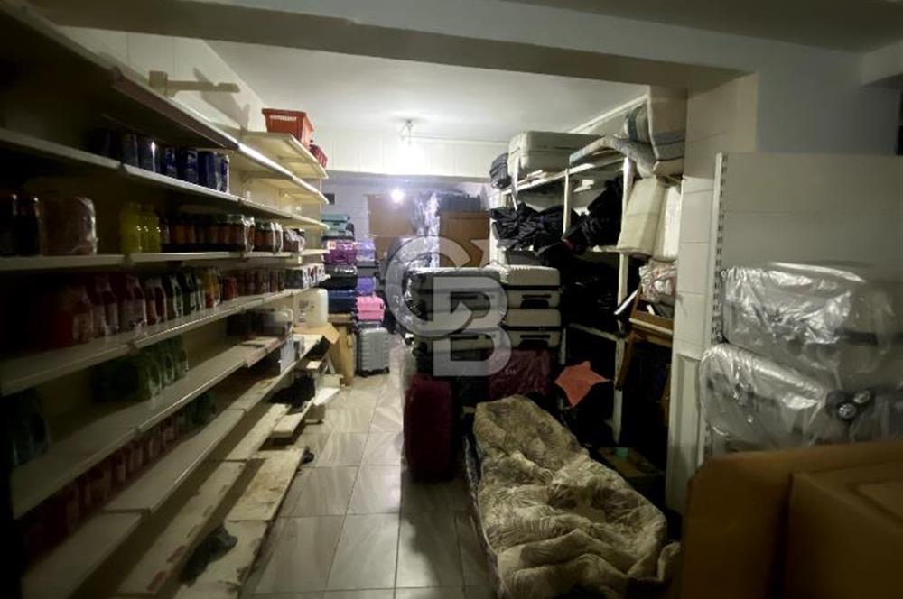 AKSARAY'DA İŞLEK NOKTADA DEPOLU SATILIK DÜKKAN