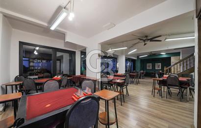 Bostancı Merkezde Köşe Konumlu Satılık Komple Bina