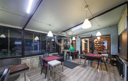 Bostancı Merkezde Köşe Konumlu Satılık Komple Bina