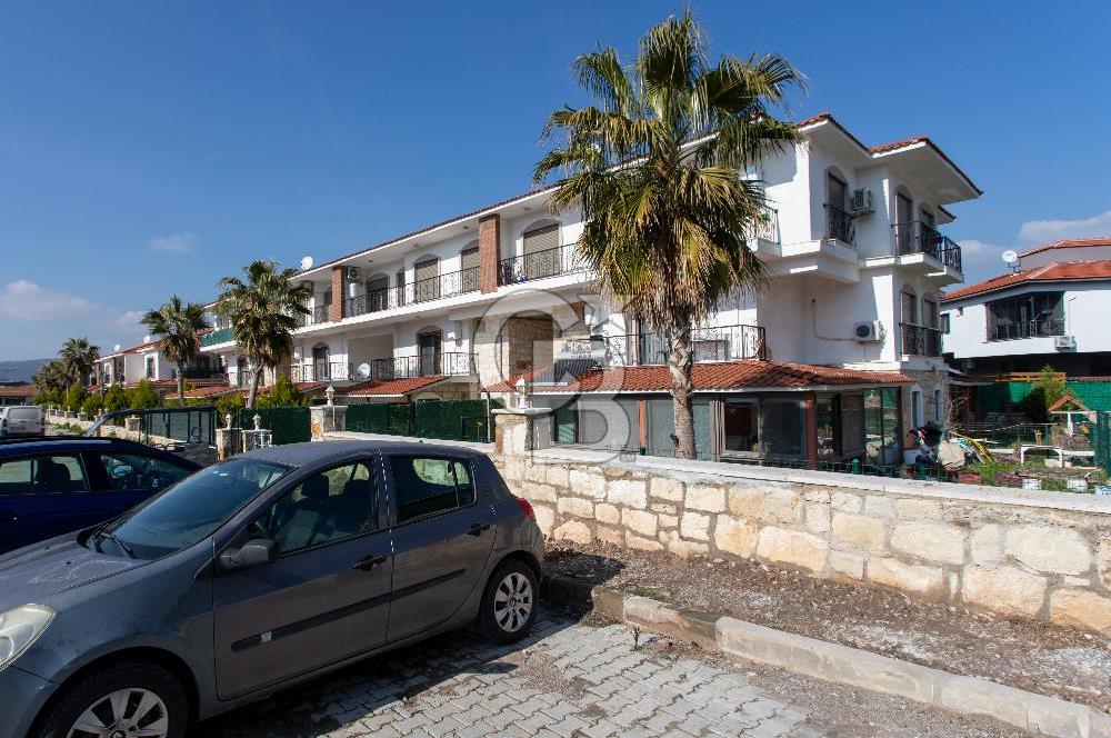 Foça Hacıveli Mah. Bağ Evlerinde Satılık 2+1 Eşyalı Daire