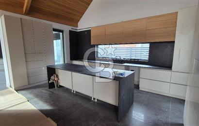 GÖLBAŞI BALLIKPINAR SİTEDE KİRALIK TEK KATLI 5+1 LÜKS VİLLA