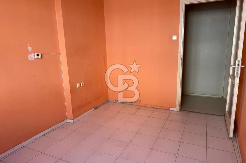 CB SMYRNA'DAN KARŞIYAKA ÇARŞI DA SATILIK 3+1 DAİRE
