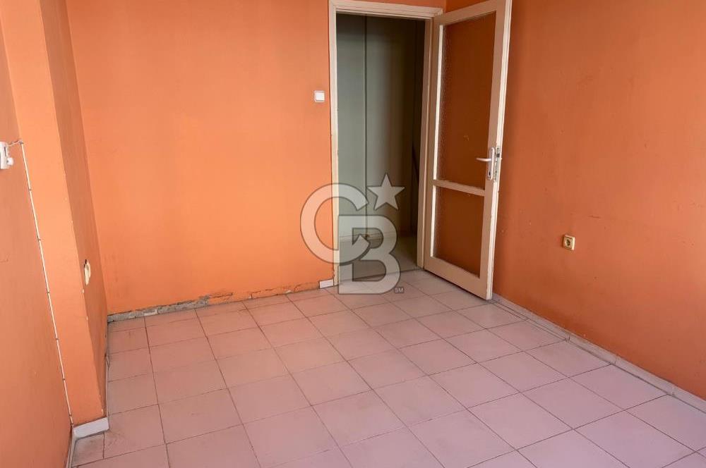 CB SMYRNA'DAN KARŞIYAKA ÇARŞI DA SATILIK 3+1 DAİRE