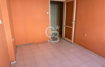 CB SMYRNA'DAN KARŞIYAKA ÇARŞI DA SATILIK 3+1 DAİRE