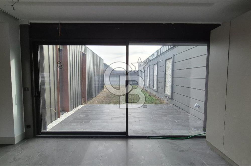 GÖLBAŞI BALLIKPINAR SİTEDE KİRALIK TEK KATLI 5+1 LÜKS VİLLA