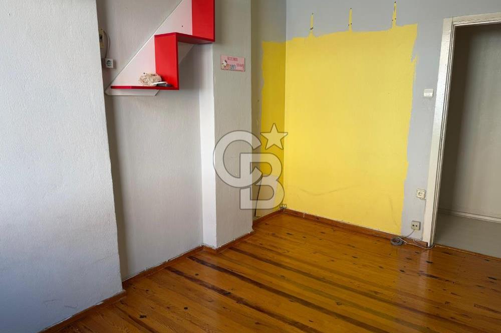 CB SMYRNA'DAN KARŞIYAKA ÇARŞI DA SATILIK 3+1 DAİRE