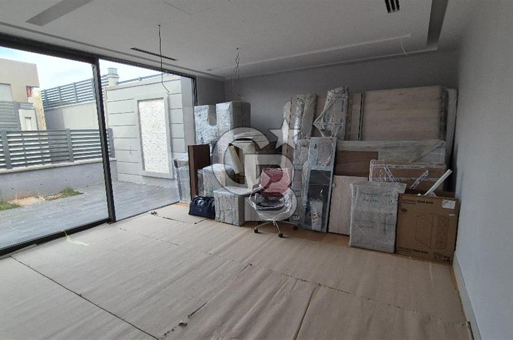 GÖLBAŞI BALLIKPINAR SİTEDE KİRALIK TEK KATLI 5+1 LÜKS VİLLA