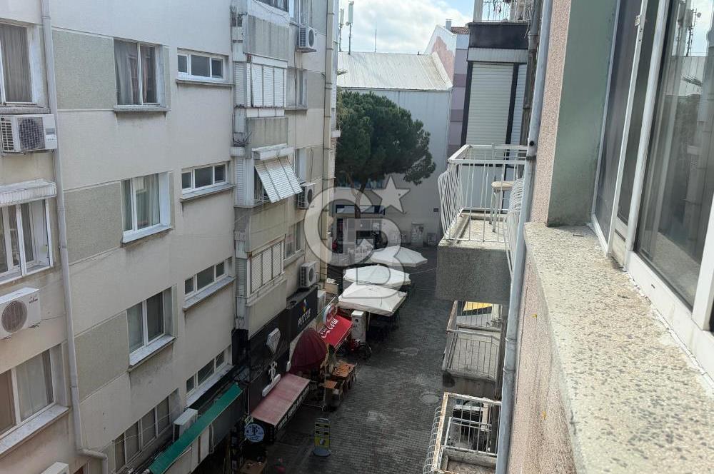 CB SMYRNA'DAN KARŞIYAKA ÇARŞI DA SATILIK 3+1 DAİRE