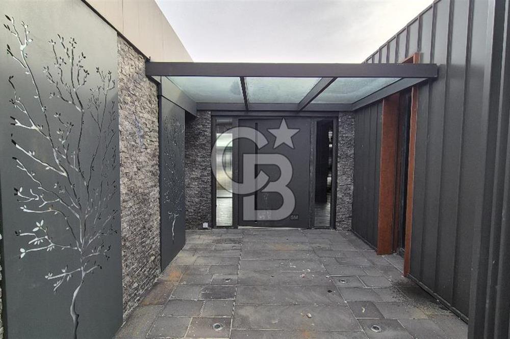 GÖLBAŞI BALLIKPINAR SİTEDE SATILIK TEK KATLI 5+1 LÜKS VİLLA