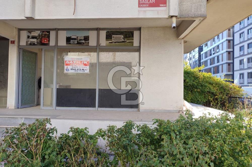 Altıntepede, Eski Bağdat Caddesine Cepheli Satılık Dükkan