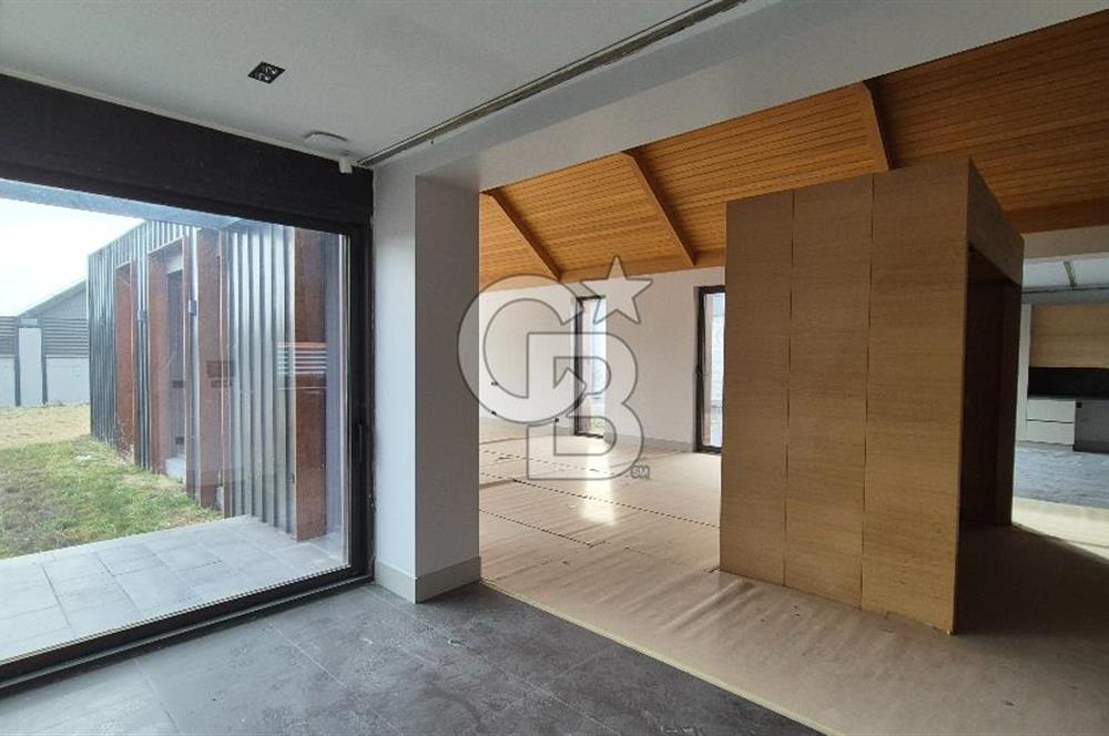 GÖLBAŞI BALLIKPINAR SİTEDE KİRALIK TEK KATLI 5+1 LÜKS VİLLA