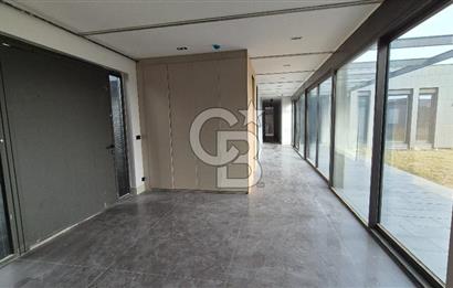 GÖLBAŞI BALLIKPINAR SİTEDE SATILIK TEK KATLI 5+1 LÜKS VİLLA