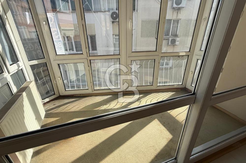 CB SMYRNA'DAN KARŞIYAKA ÇARŞI DA SATILIK 3+1 DAİRE