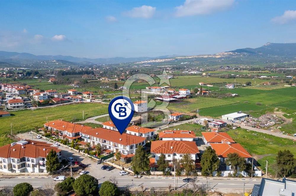 Foça Hacıveli Mah. Bağ Evlerinde Satılık 2+1 Eşyalı Daire