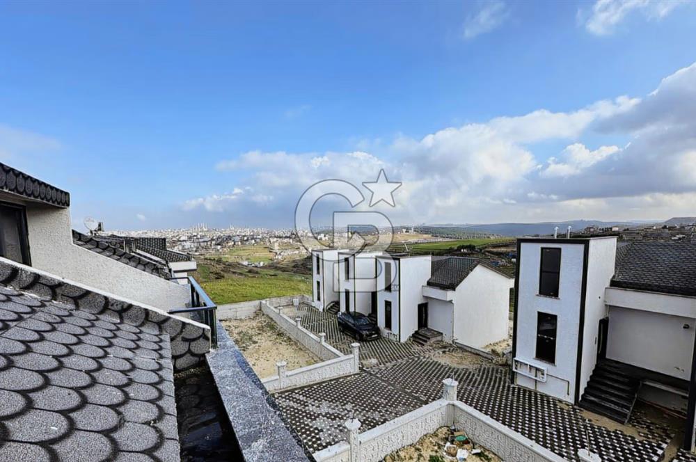 ARNAVUTKÖY PEGASUS VİLLA BÖLGESİNDE SATILIK VİLLA