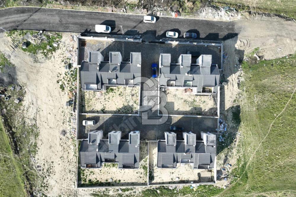 ARNAVUTKÖY PEGASUS VİLLA BÖLGESİNDE SATILIK VİLLA