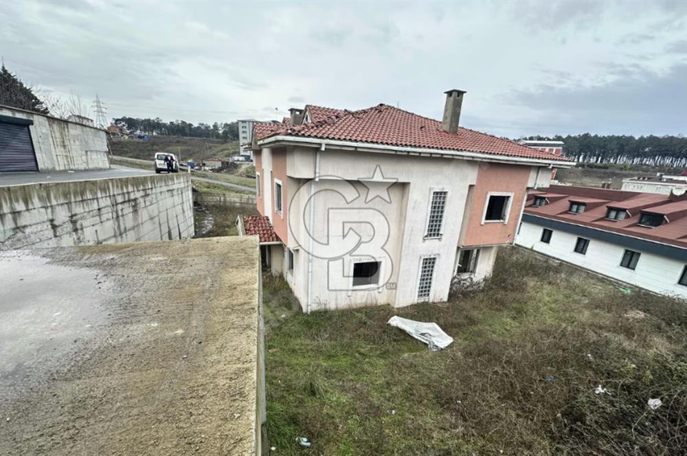 RUHSATI ALINMIŞ VILLA ARSASI