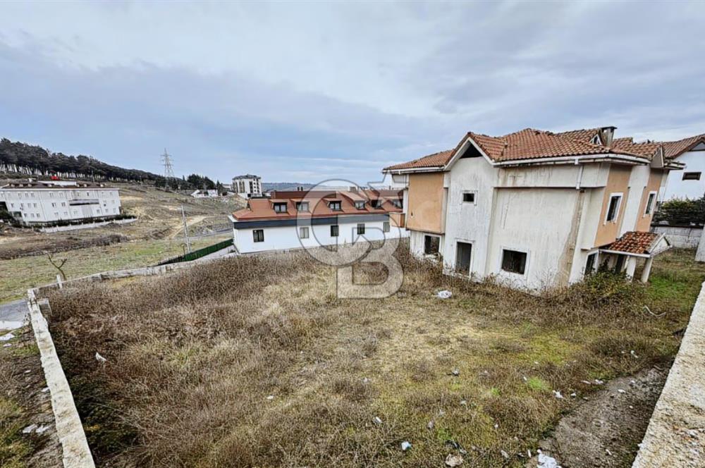 RUHSATI ALINMIŞ VILLA ARSASI