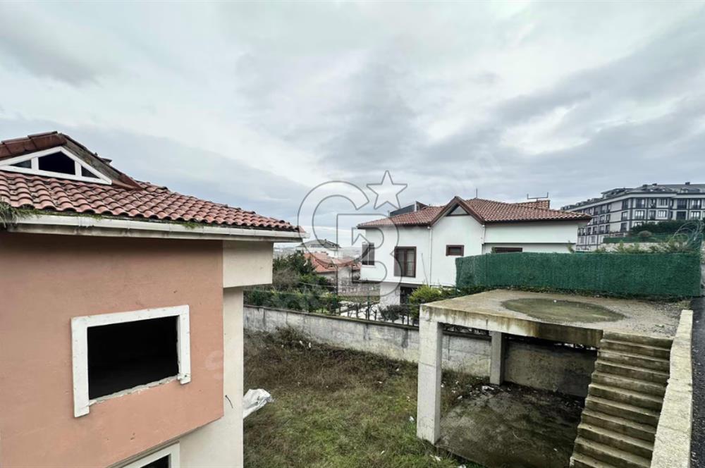 RUHSATI ALINMIŞ VILLA ARSASI