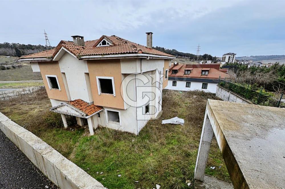 RUHSATI ALINMIŞ VILLA ARSASI